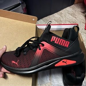 Men's Puma Sneakers Size 10! BRAND NEW IN BOX!